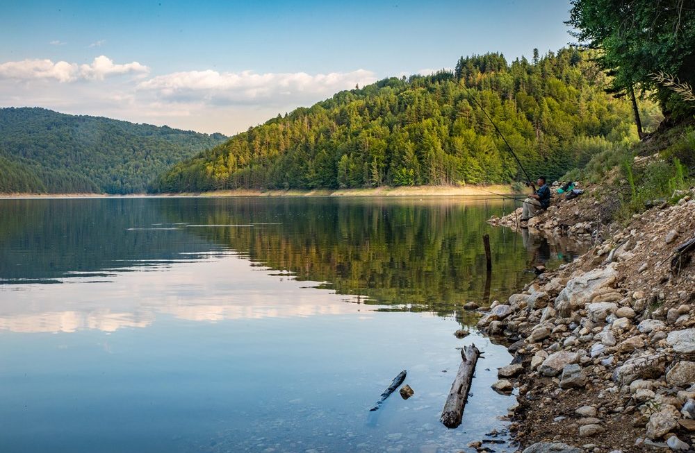 Се решава долгогодишниот проблем со водоснабдувањето во туристичка  населба Беровско Езеро