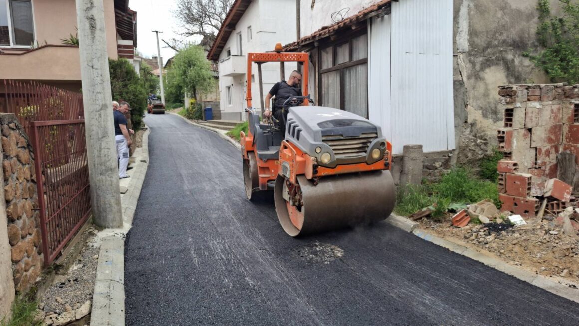 Заврши реконструкцијата на крак 1 и крак 2 од улицата ,,Јане Сандански “ во Берово