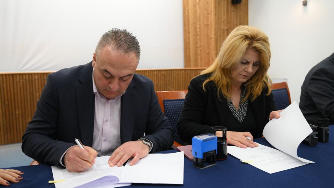 Општина Берово дел од проектот„Инклузија на деца Роми, во јавните општински установи – детски градинки“