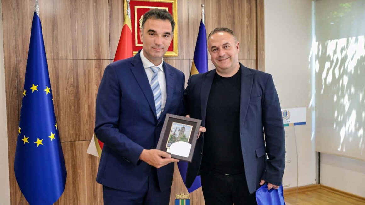 Делегација од Општина Берово, е во официјална посета на Општина Бар