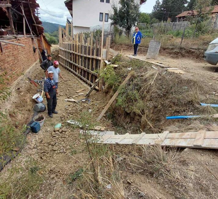 Започна реконструкцијата на крак 1 и крак 2 од улица „15-ти Корпус“,  во Берово